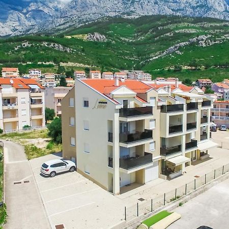 Apartments Leone Lukas โพรไมนา ภายนอก รูปภาพ