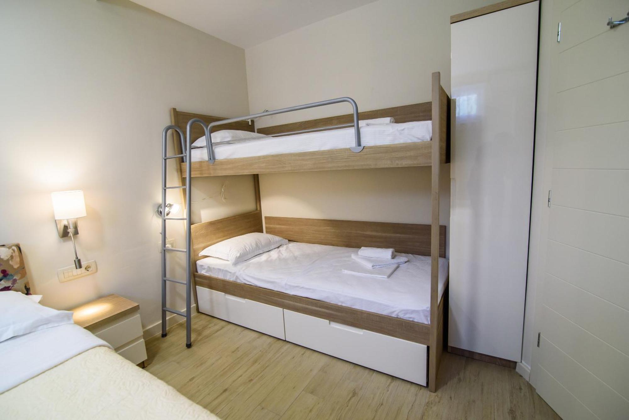 Apartments Leone Lukas โพรไมนา ห้อง รูปภาพ